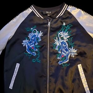 Womens 36.5 Jacket With Dragon